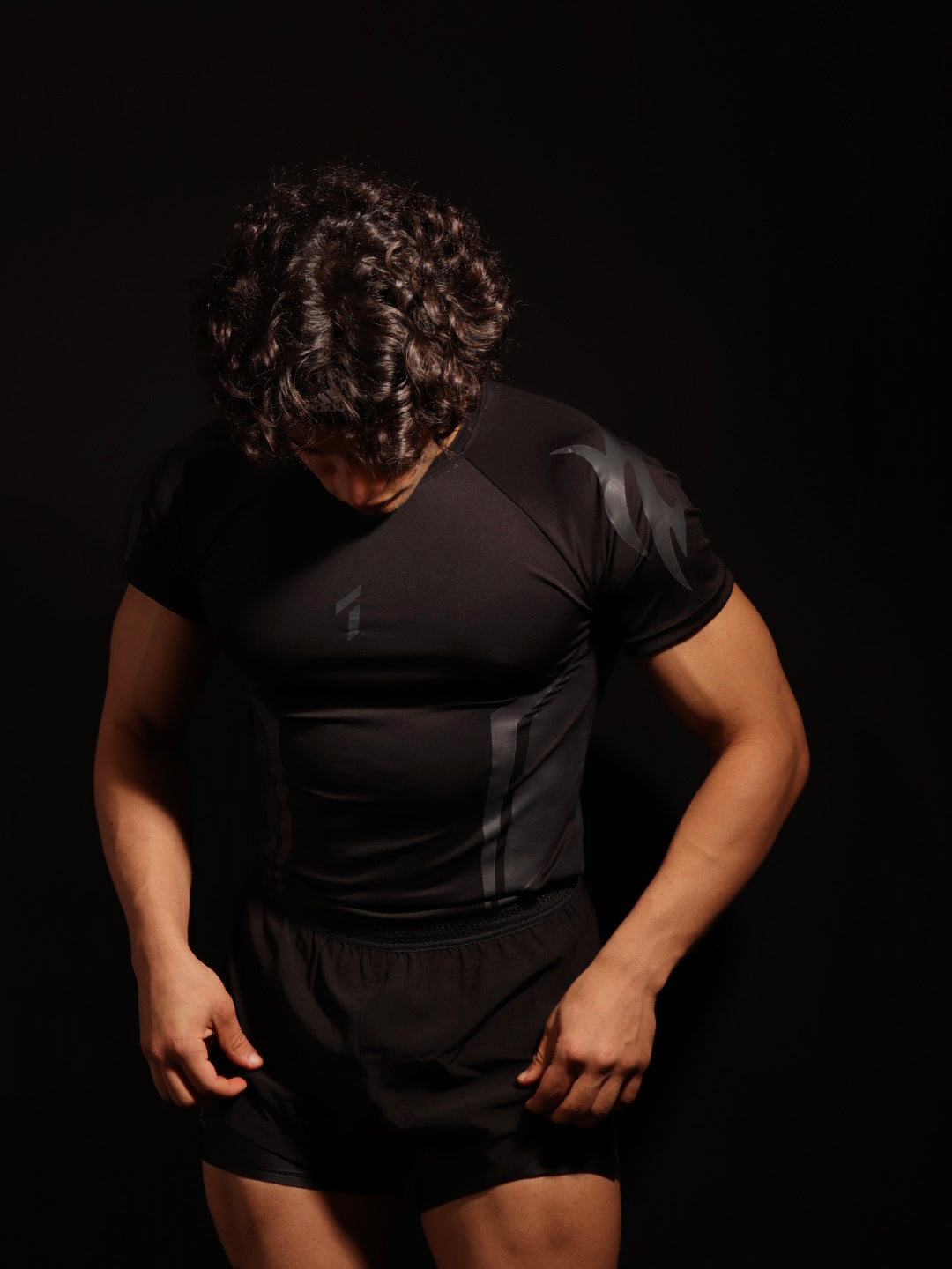 The black compression tee