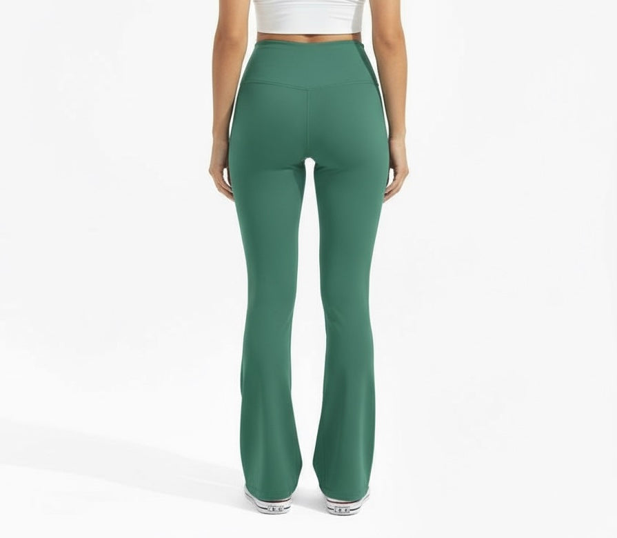 The mint green yoga pants